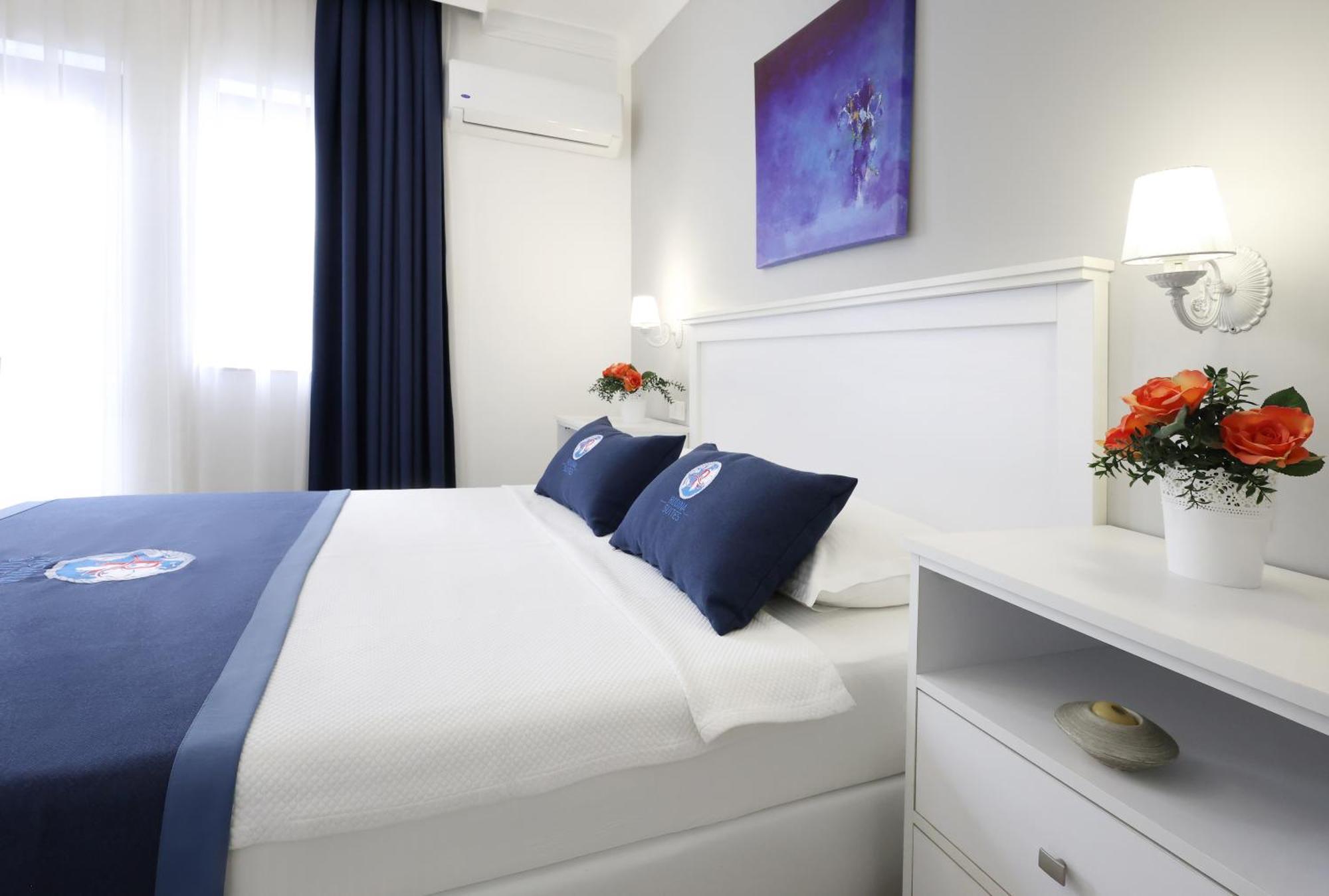 Rodina Suites Hotel 库萨达斯 外观 照片